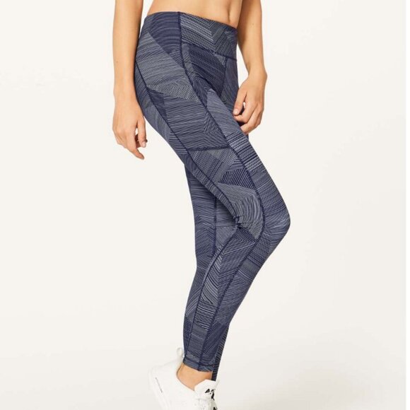 Lululemon Speed Up Tight *Full-On Luxtreme 28" Etch Hail Midnight Navy - Picture 1 of 1